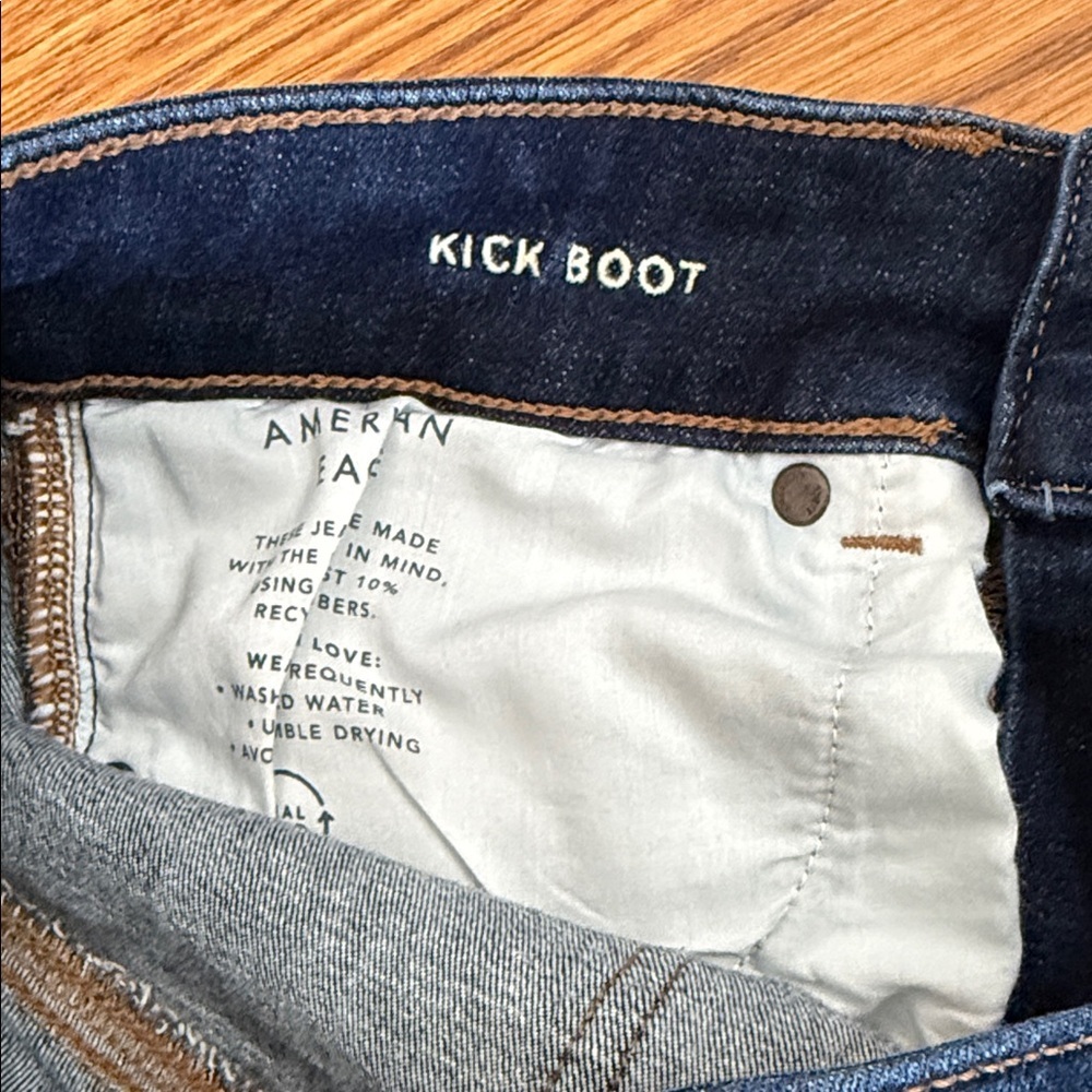 American Eagle Kick Boot Jeans Size 8 Dark Wash Stretch - Picture 7 of 8